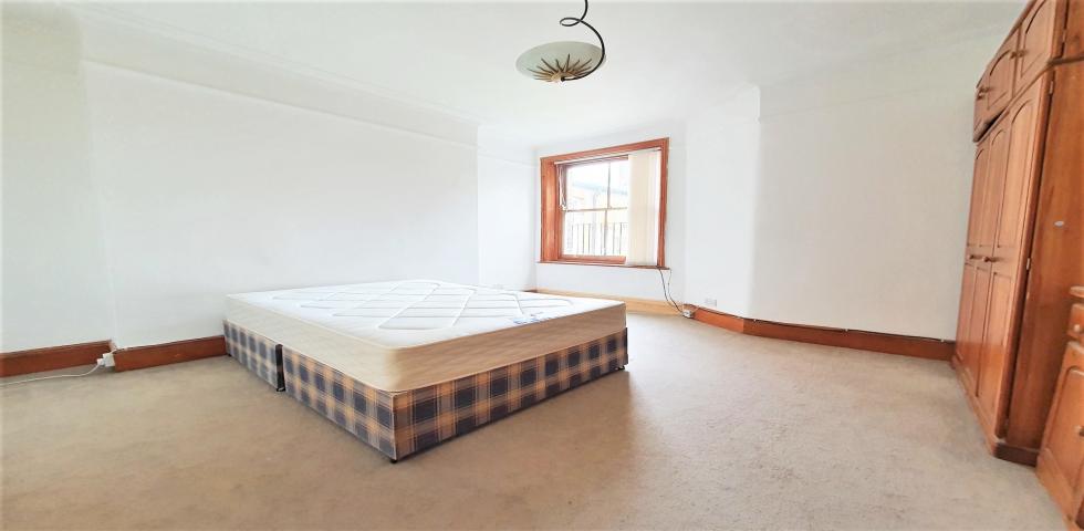 			2 Bedroom, 1 bath, 1 reception Apartment			 Widley Road, MAIDA VALE