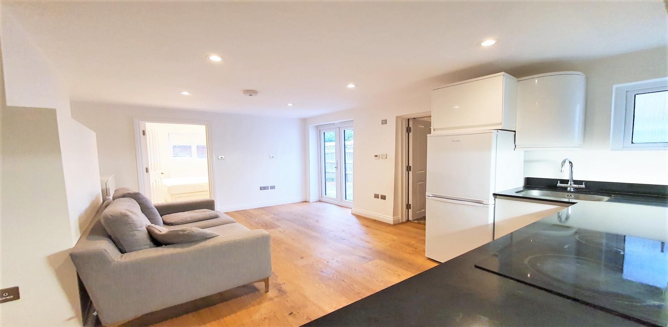 			1 Bedroom, 1 bath, 1 reception Ground Floor Flat			 Agamemnon Road, WEST HAMPSTEAD