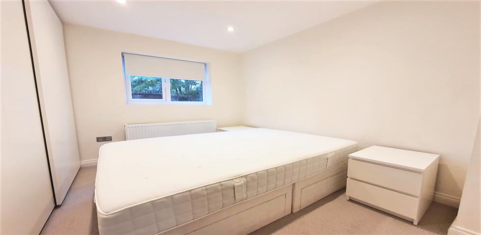			1 Bedroom, 1 bath, 1 reception Ground Floor Flat			 Agamemnon Road, WEST HAMPSTEAD