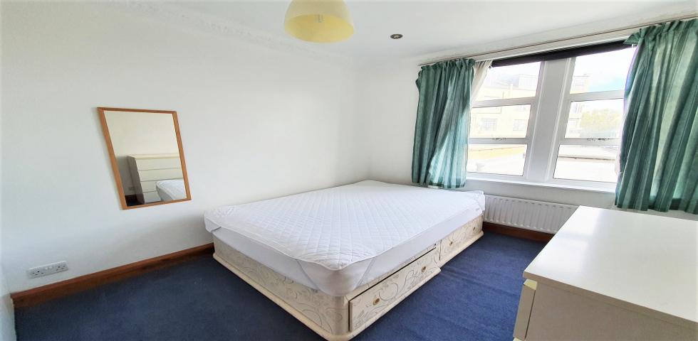 			2 Bedroom, 1 bath, 1 reception Flat			 Burnley Road, DOLLIS HILL