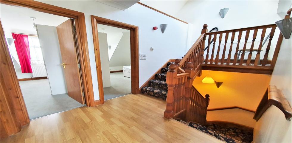 			2 Bedroom, 1 bath, 1 reception Flat			 Burnley Road, DOLLIS HILL