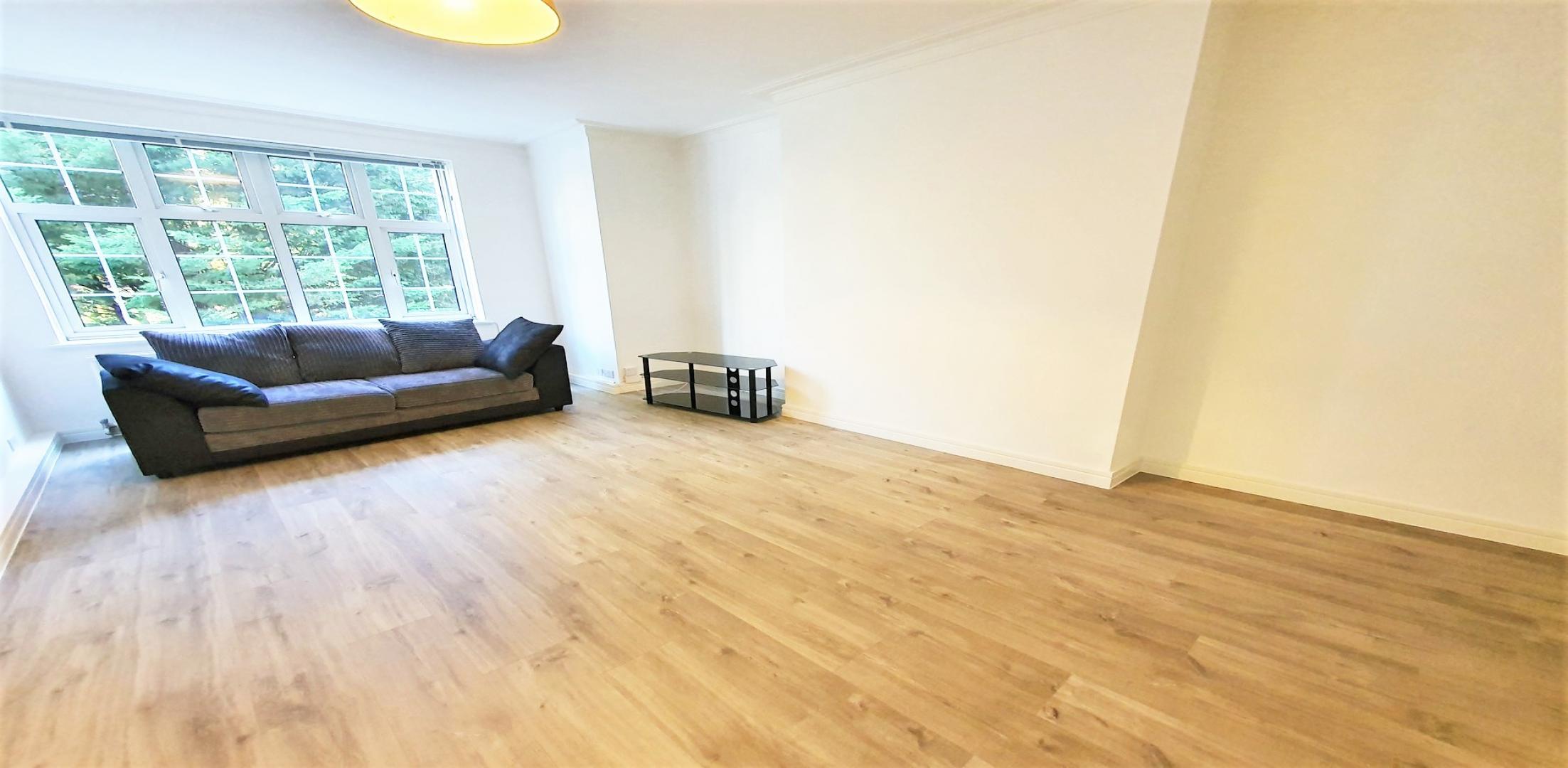 			2 Bedroom, 1 bath, 1 reception Flat			 Acol Road, West Hampstead