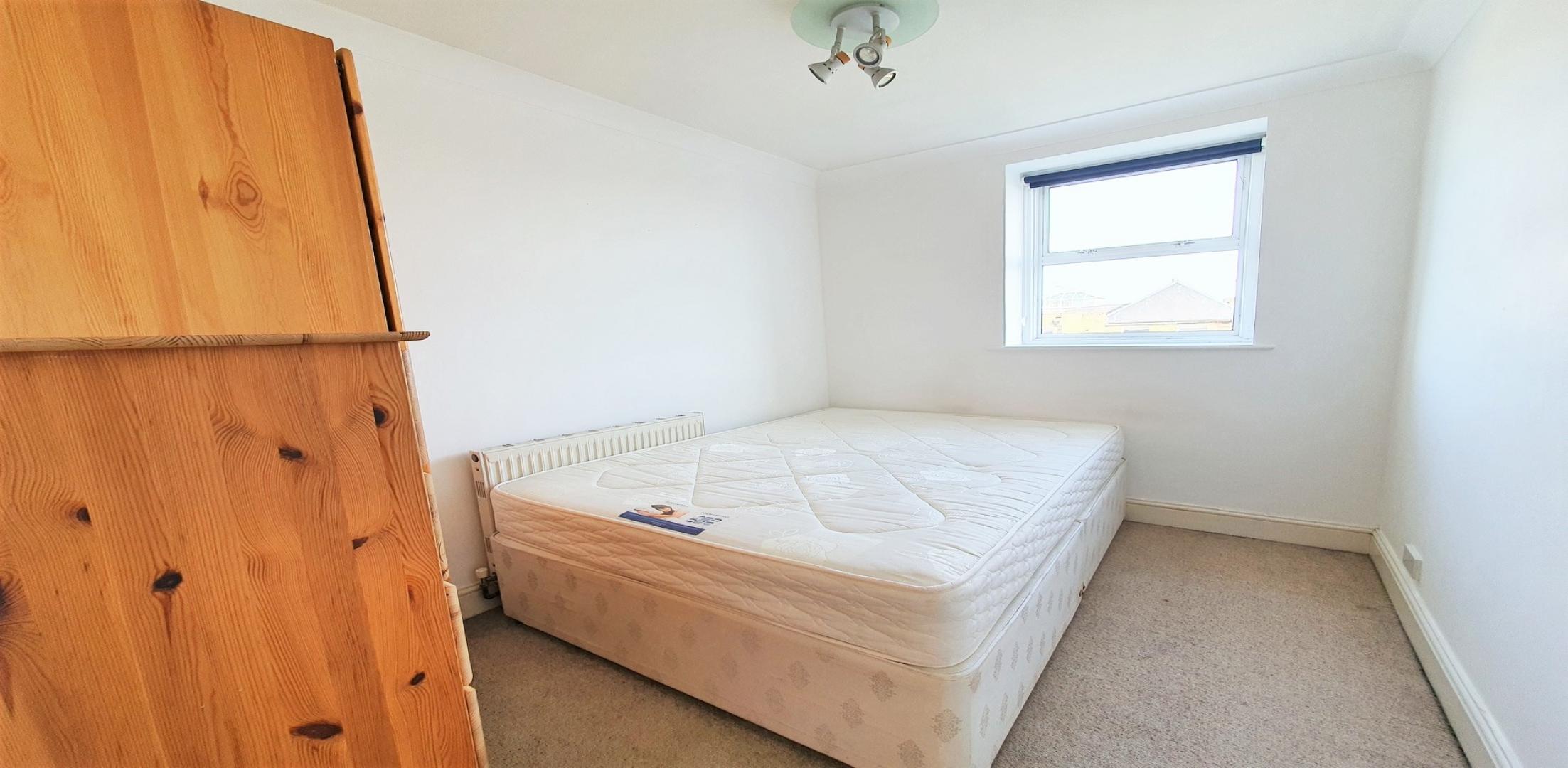 Stunning Modern Apartment Compayne Gardens, West Hampstead