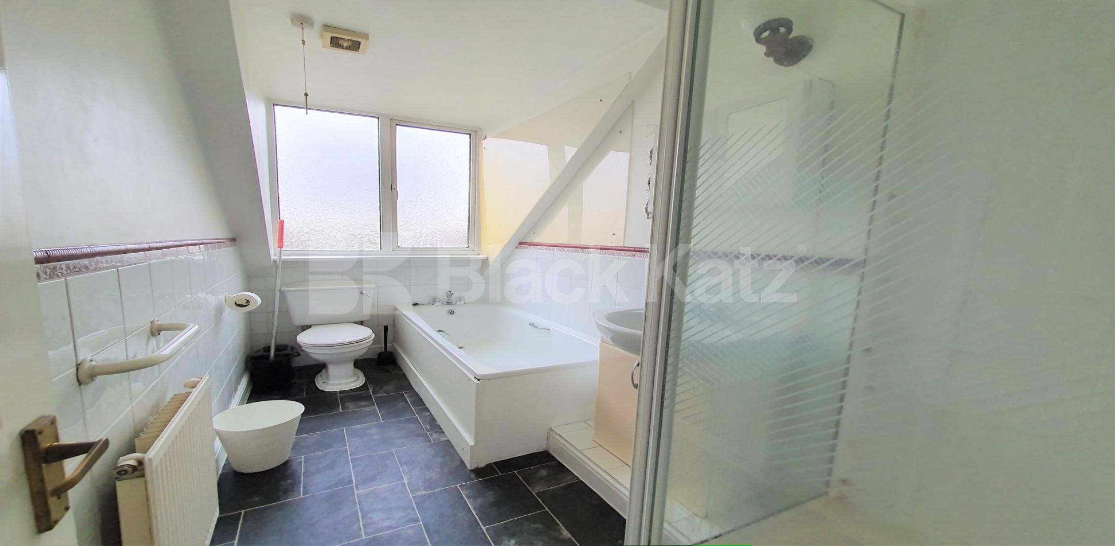 			2 Bedroom, 1 bath, 1 reception 			 Mapesbury Road, Teignmouth Court, NW2,  Teignmouth Court