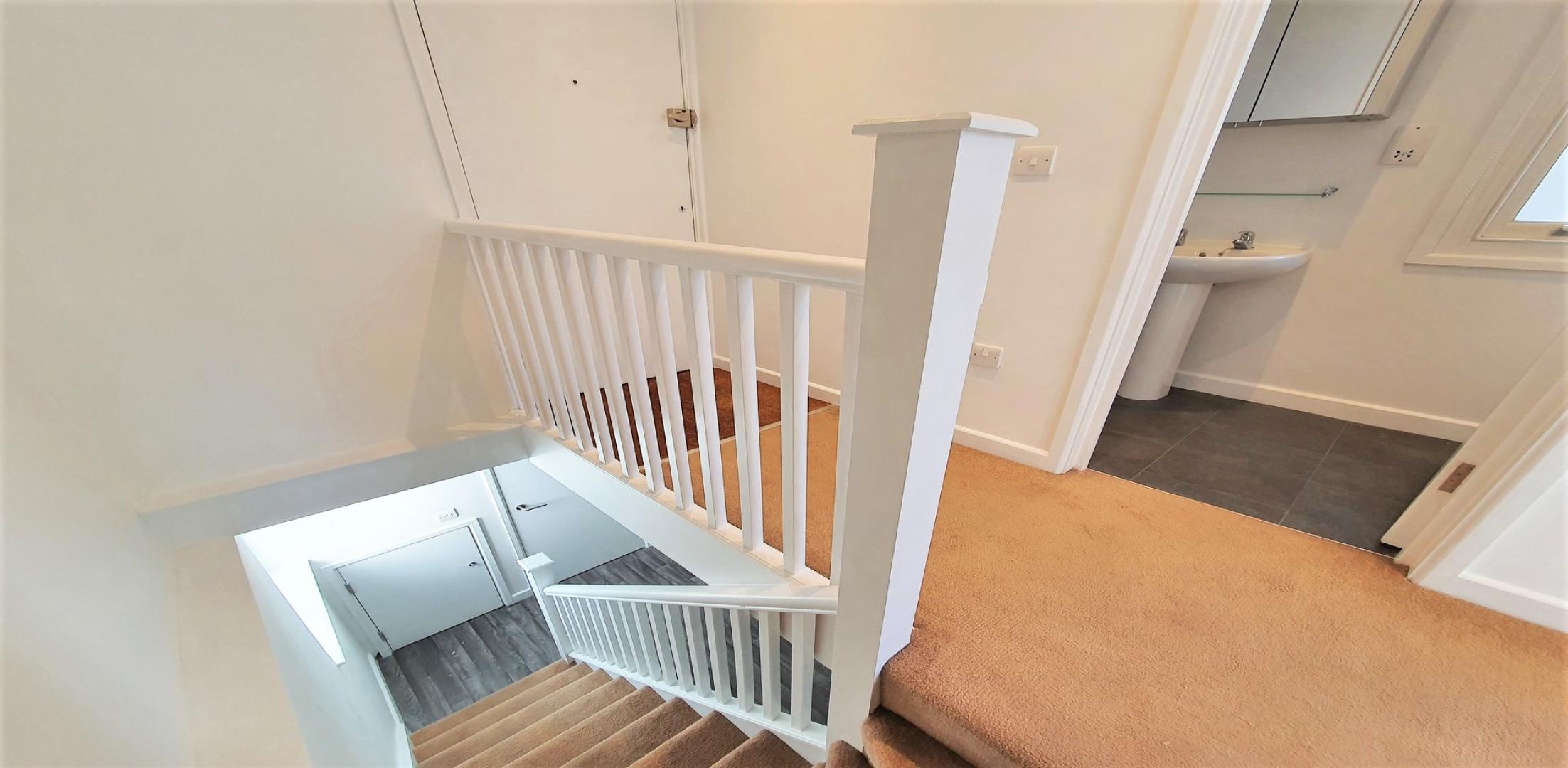 			1 Bedroom, 1 bath, 1 reception Flat			 Broadhurst Gardens, WEST HAMPSTEAD