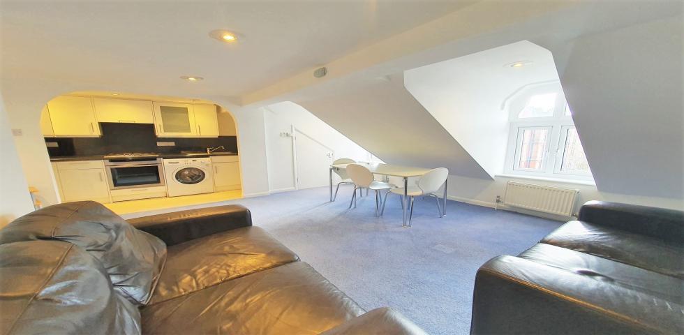 			1 Bedroom, 1 bath, 1 reception Flat			 Haverstock Hill, BELSIZE PARK