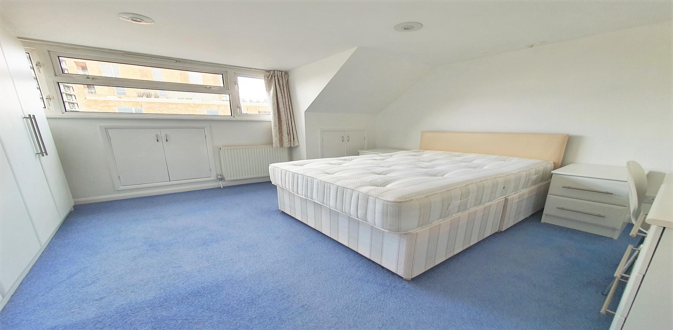 			1 Bedroom, 1 bath, 1 reception Flat			 Haverstock Hill, BELSIZE PARK