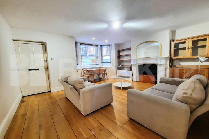 Period conversion with garden Southwark Bridge Road, London Bridge / Borough