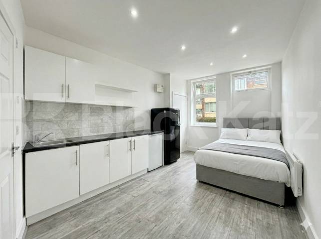 Clayponds Lane, Brentford, TW8,  Brentford