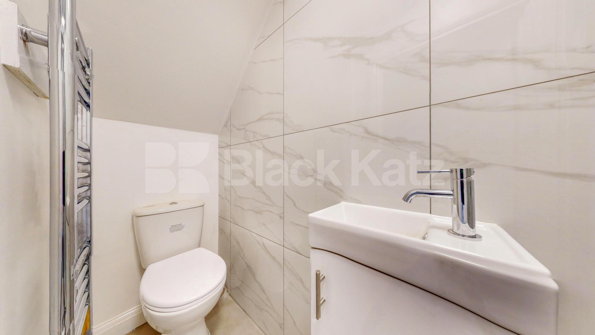 A beautifully renovated house available now, offered furnished or unfurnished to suit your requirements.This spacious property features a bright and modern open-plan reception area, creating an ideal space for both relaxing and entertaining Geary Road, London, NW10,  London