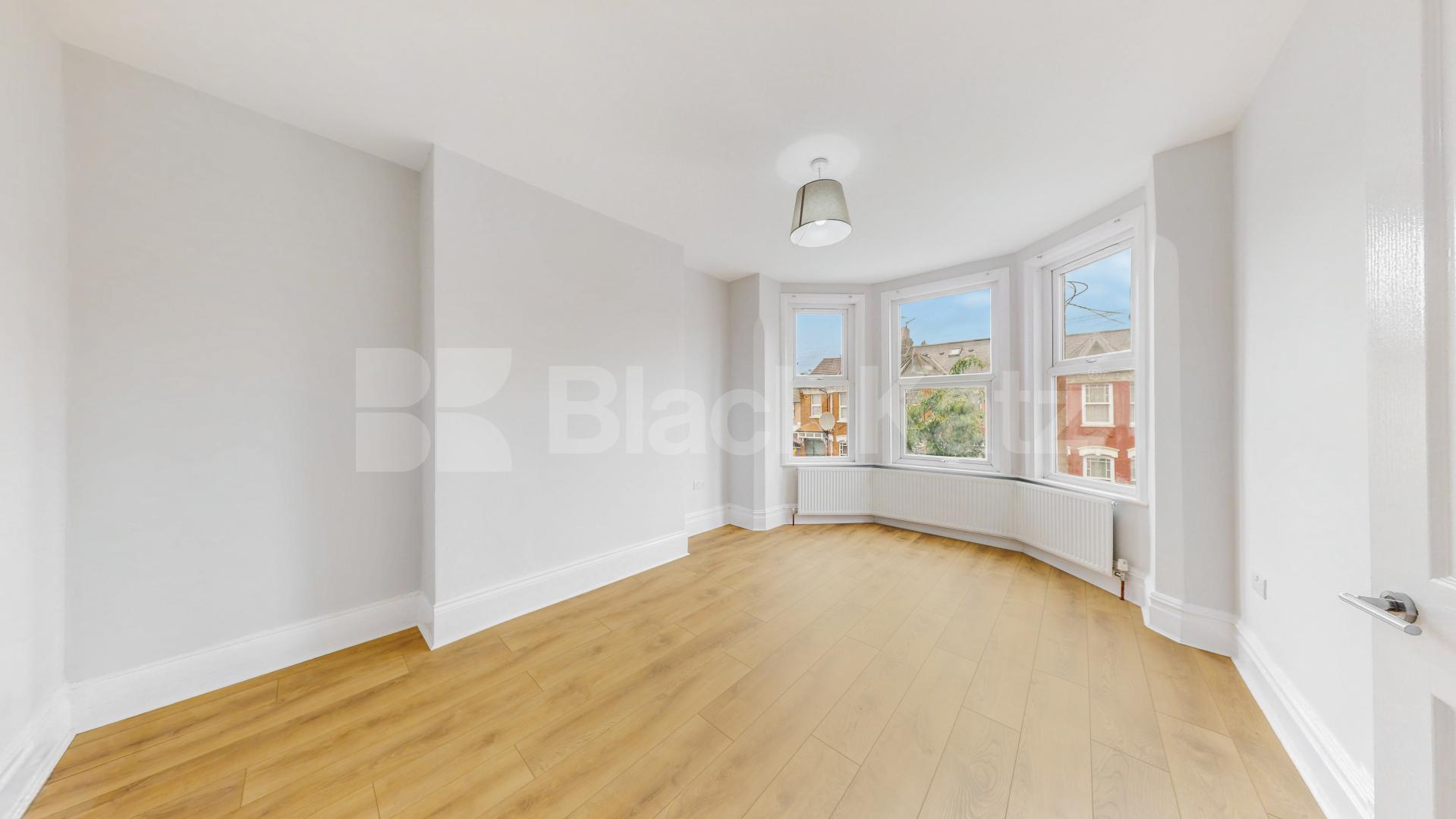 A beautifully renovated house available now, offered furnished or unfurnished to suit your requirements.This spacious property features a bright and modern open-plan reception area, creating an ideal space for both relaxing and entertaining Geary Road, London, NW10,  London