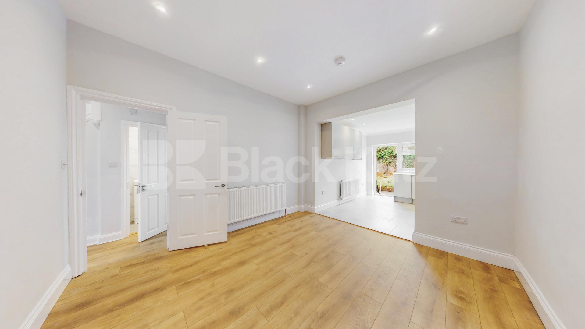 A beautifully renovated house available now, offered furnished or unfurnished to suit your requirements.This spacious property features a bright and modern open-plan reception area, creating an ideal space for both relaxing and entertaining Geary Road, London, NW10,  London