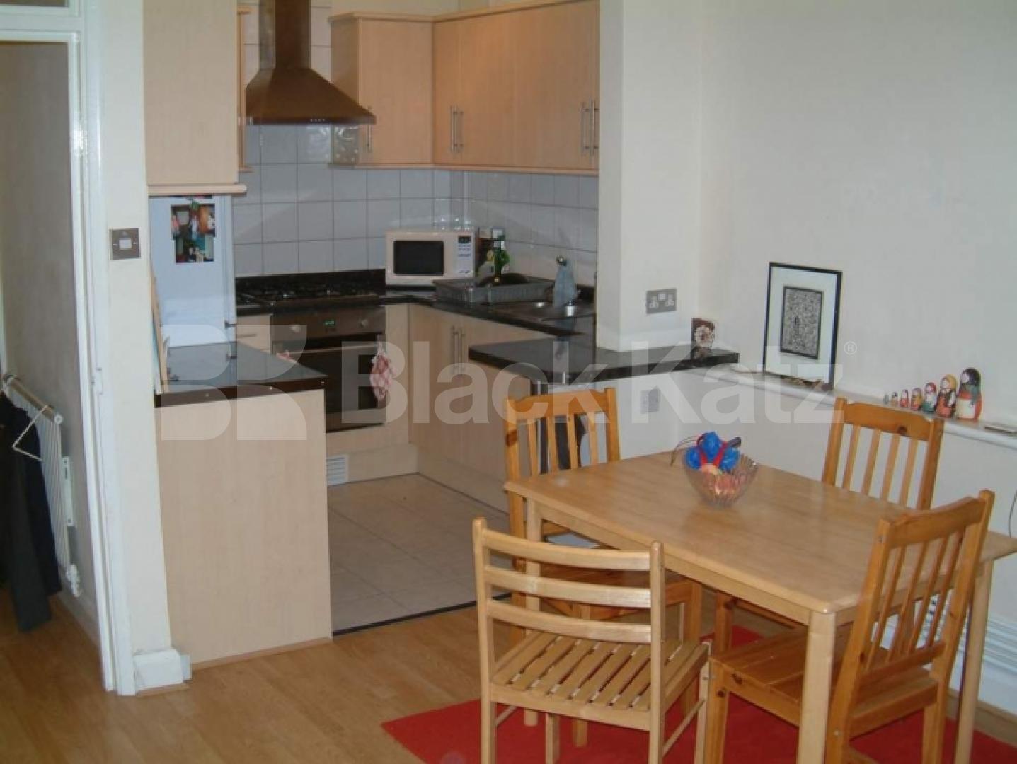 			1 Bedroom, 1 bath, 1 reception Flat			 High Street, Hornsey