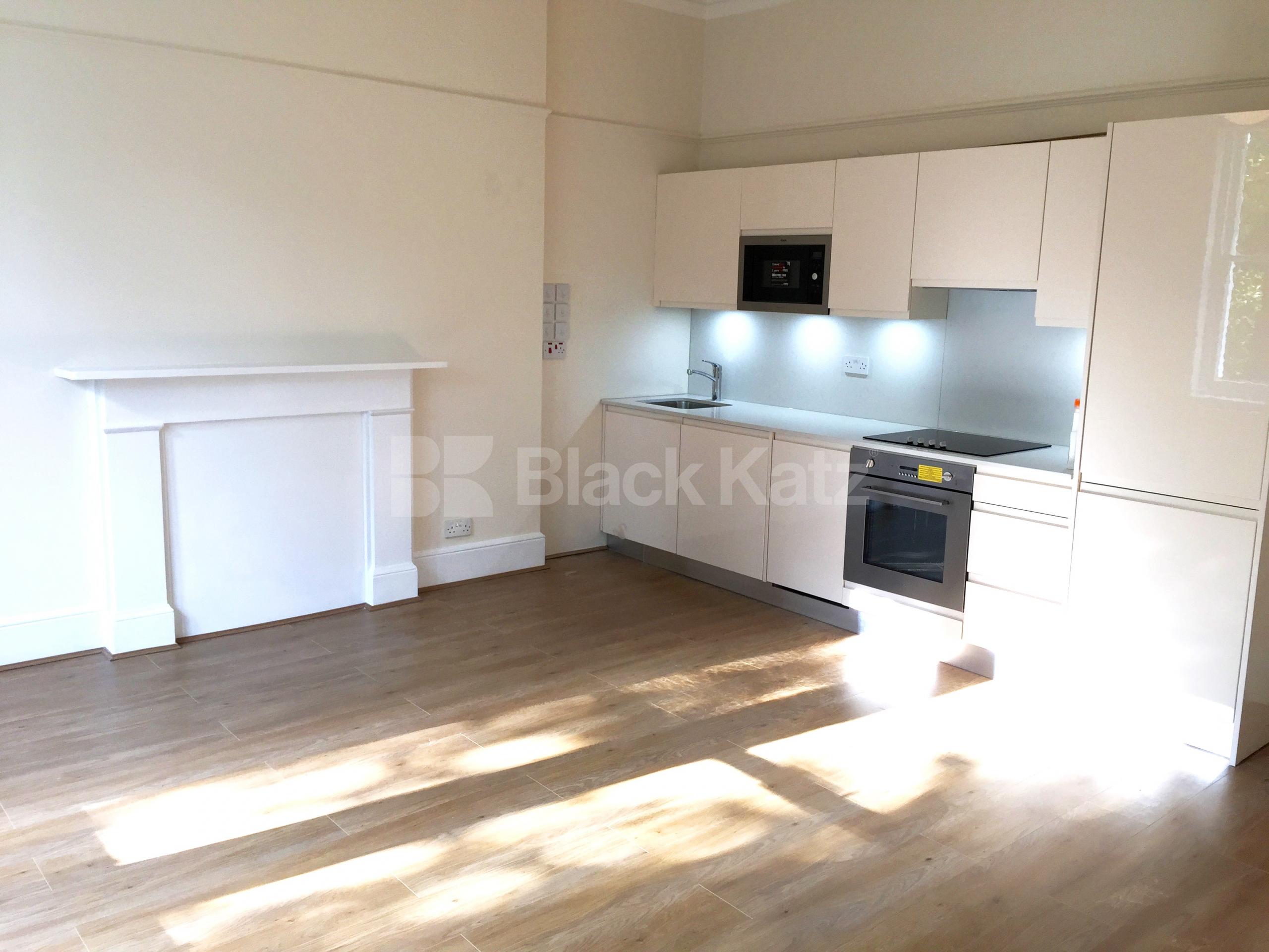 			LET, 3 Bedroom, 1 bath, 1 reception Apartment			 Elsham Road, Shepherds Bush  W14