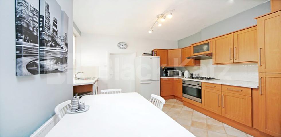 			NEW INSTRUCTION, 1 Bedroom, 1 bath, 1 reception Apartment			 Munster Road , FULHAM 