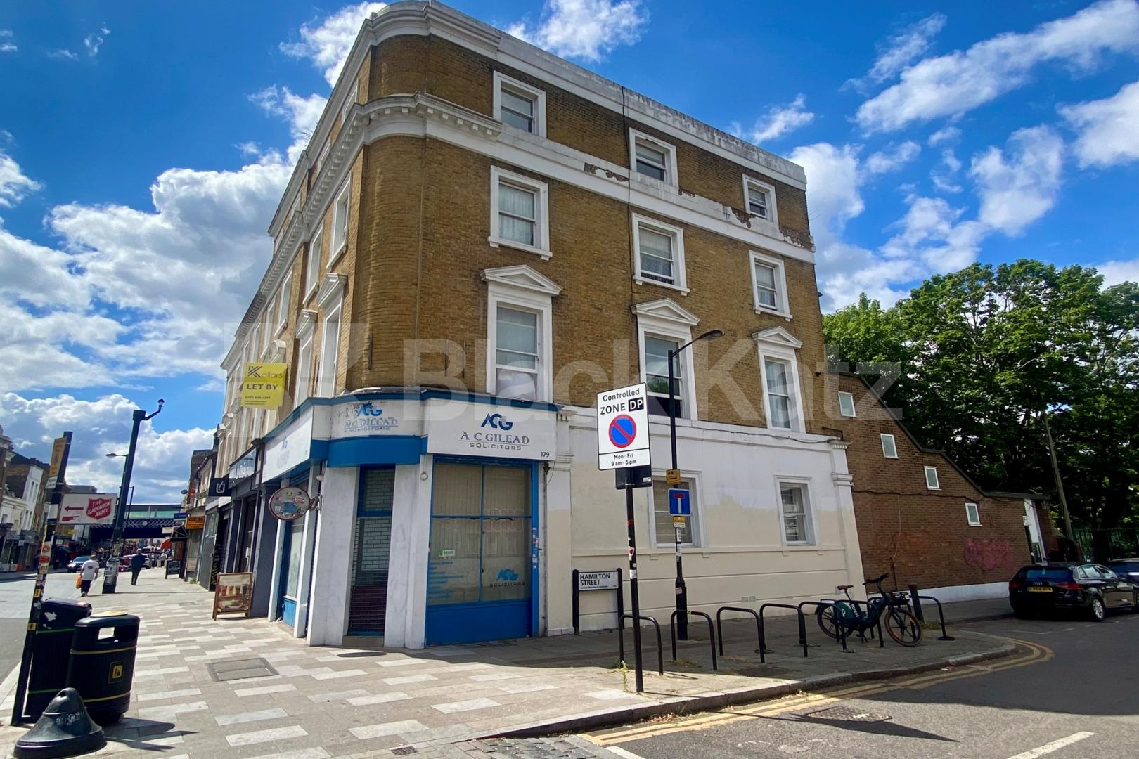 Beautiful  775 Sq. Ft. period conversion   Garland House Deptford High Street , Deptford
