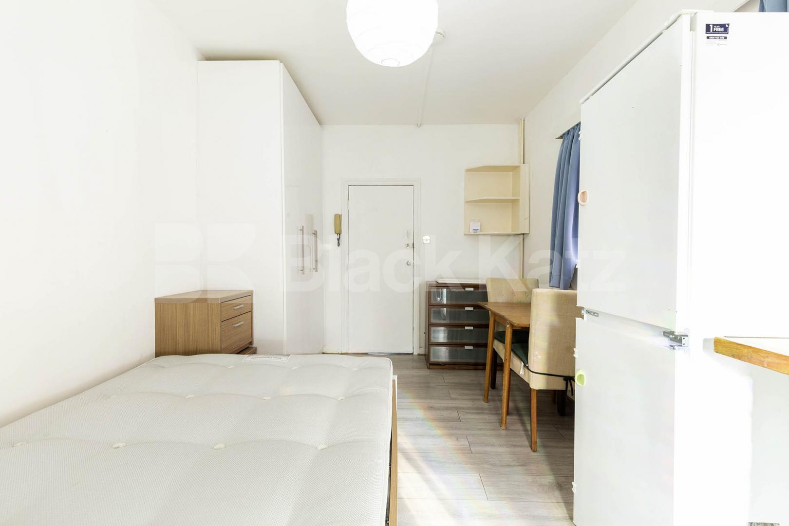 Inclusive of council tax, gas and water, this self contained studio benefits from a private kitchen and bathroom as well as direct access to the rear garden Ash Grove , London, NW2 (Council tax, gas and water),  London