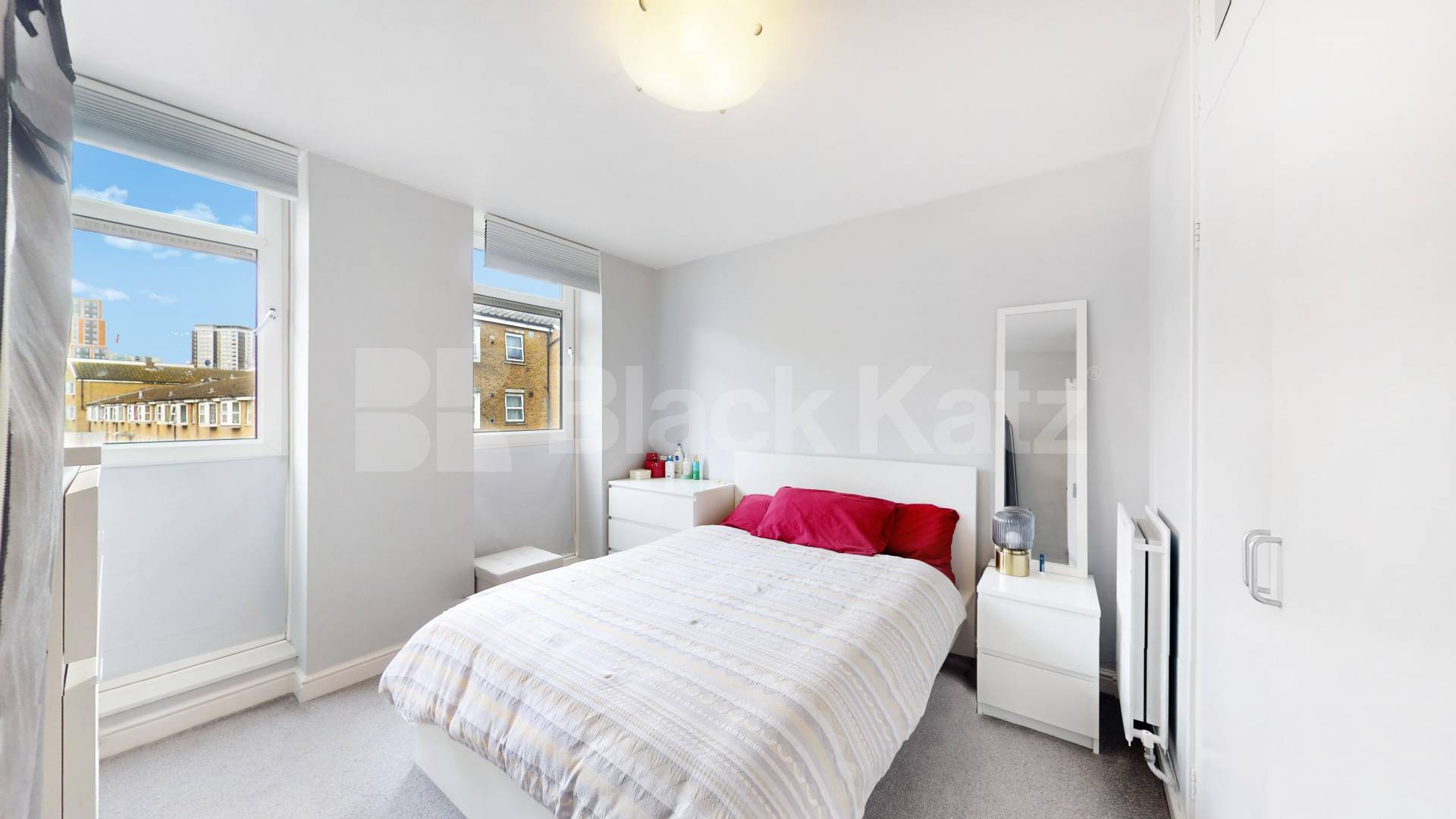 Spacious one bedrrom flat located within zone1 and walking distance to Hyde Park Ashbridge Street, Marylebone