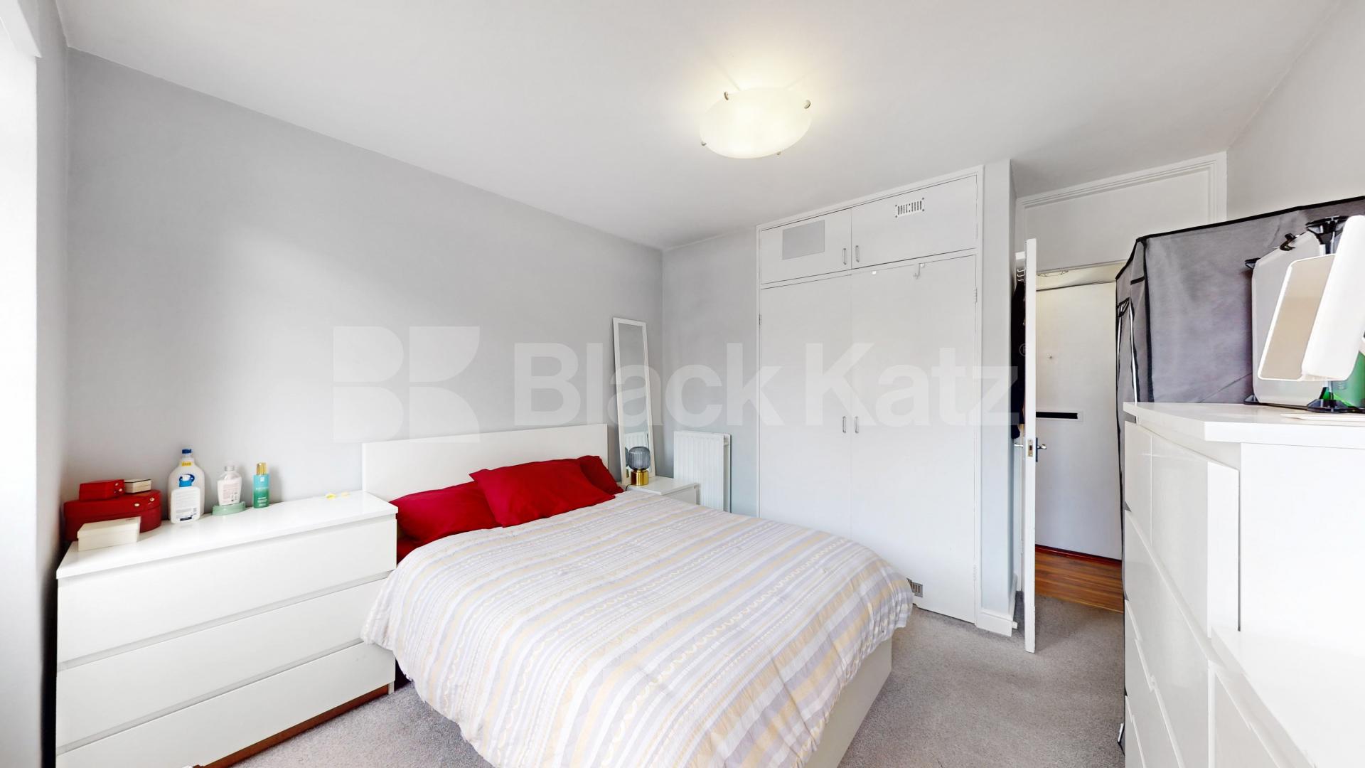Spacious one bedrrom flat located within zone1 and walking distance to Hyde Park Ashbridge Street, Marylebone