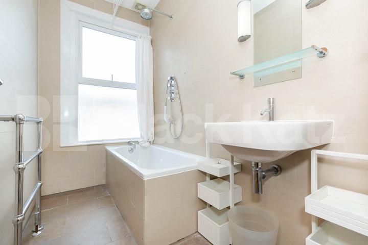 stunning 6 bedroom house located near the green spaces of Finsbury Park Duckett Road, Harringay - Hornsey