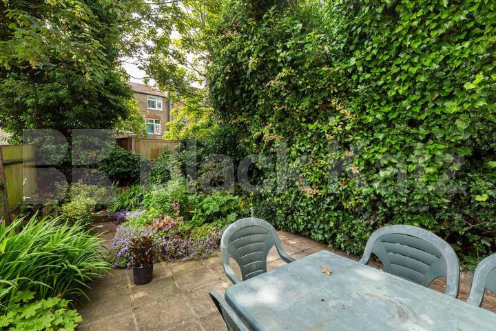 Spacious 5 bedroom house located close to Harringay Station Duckett Road, Harringay