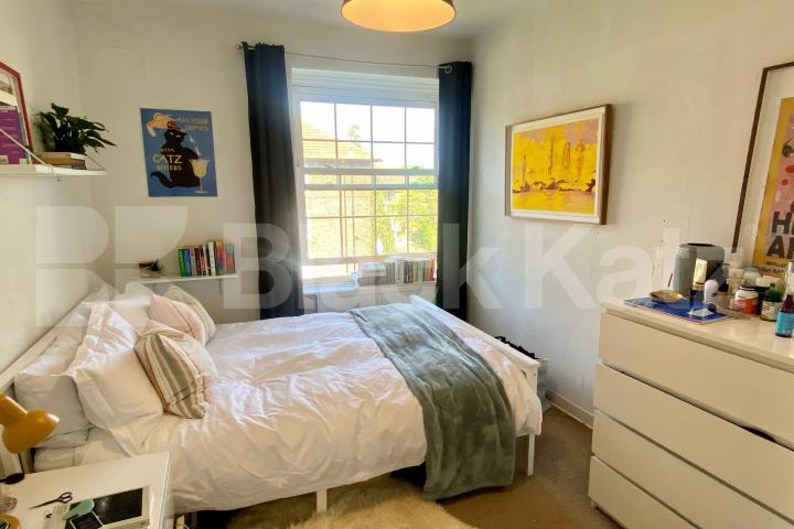 Bright and Airy Three Bedroom Apartment in the Heart of SE1 Bath Terrace, London Bridge