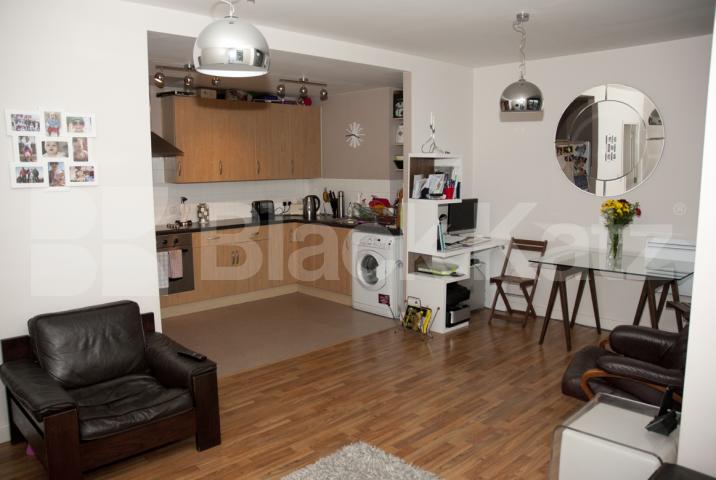 			New Instruction , 2 Bedroom, 1 bath, 1 reception Apartment			 Ashburton Triangle Drayton Park, Highbury 