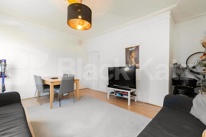 			3 Bedroom, 2 bath, 1 reception 			 West End Lane, London, NW6,  London