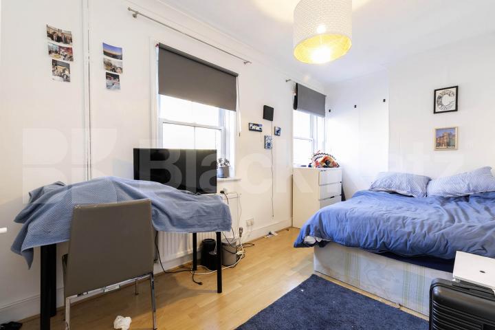 A spacious and well-presented furnished three-bedroom apartment ideally located on West End Lane in the heart of West Hampstead, NW6.The property comprises three large double bedrooms, all of which offer ample space for a desk and additional storage, West End Lane, London, NW6,  London
