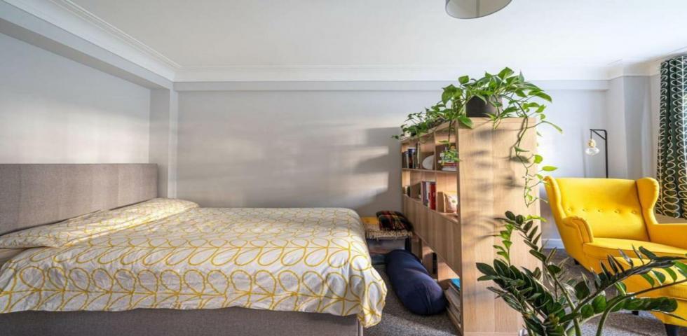 			HEATING and HOT WATER INCLUDED, Studio Apartment, 1 bath, 1 reception Apartment			 Eton Rise, Eton College Road, BELSIZE PARK/CHALK FARM