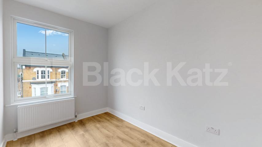 A beautifully presented two double bedroom apartment arranged on the second floor of an attractive period conversion, ideally located on Burlington Gardens, W3 Burlington Gardens, London, W3,  London