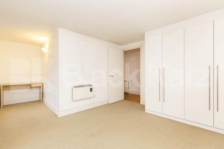 Spectacular penthouse in a central location EC1 Masons Yard , Clerkenwell 