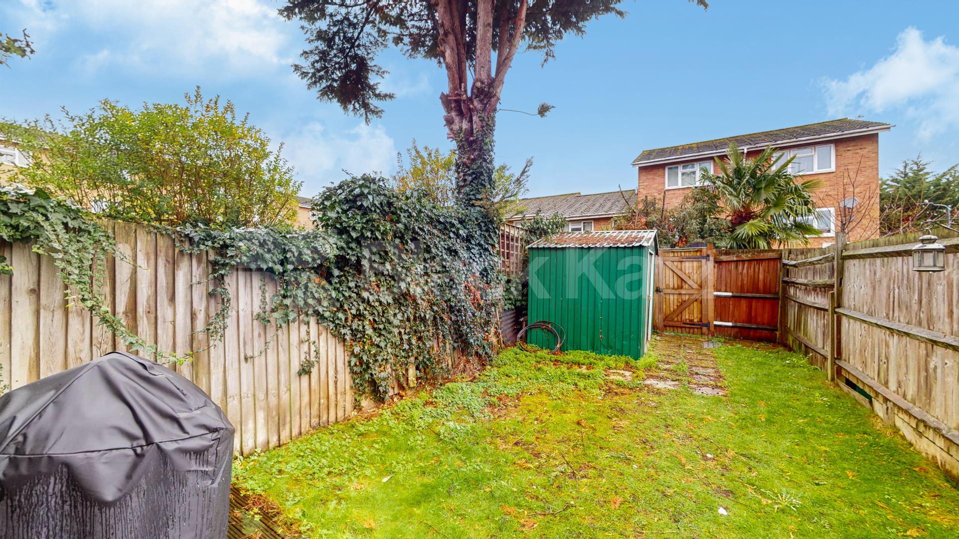 			3 Bedroom, 2 bath, 1 reception 			 Marley Walk, London, NW2,  London