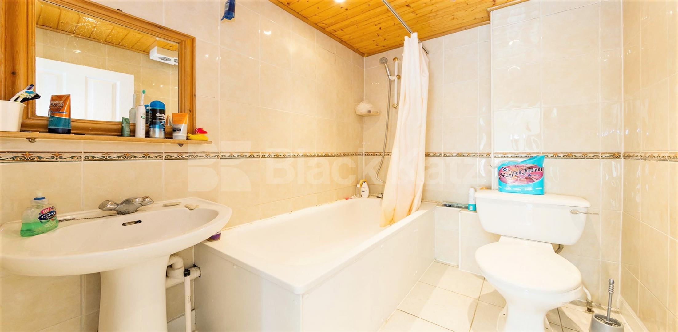 This is an excellent three double bedroom apartment in a Victorian conversion in Golders Green Powis Gardens, London, NW11,  London