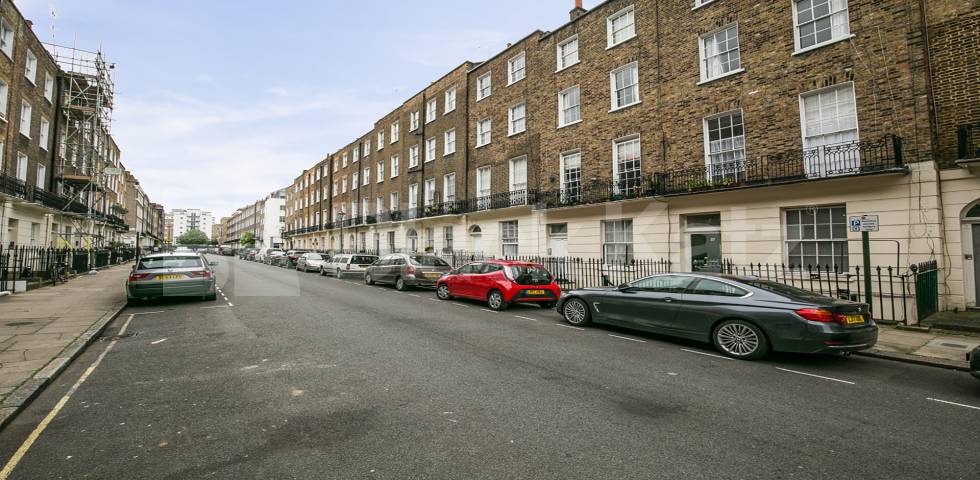 			2 Bedroom,  bath, 1 reception 			 Balcombe Street, Marylebone