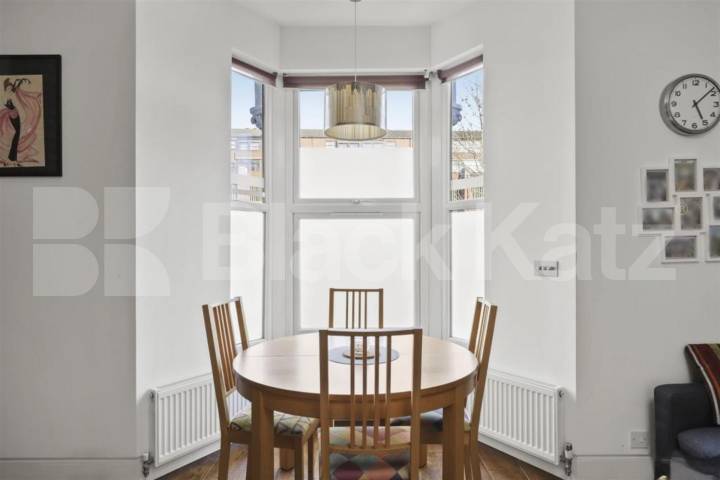 Spacious Split-Level Two Bedroom Apartment on High Road, N15 High Road, Seven Sisters