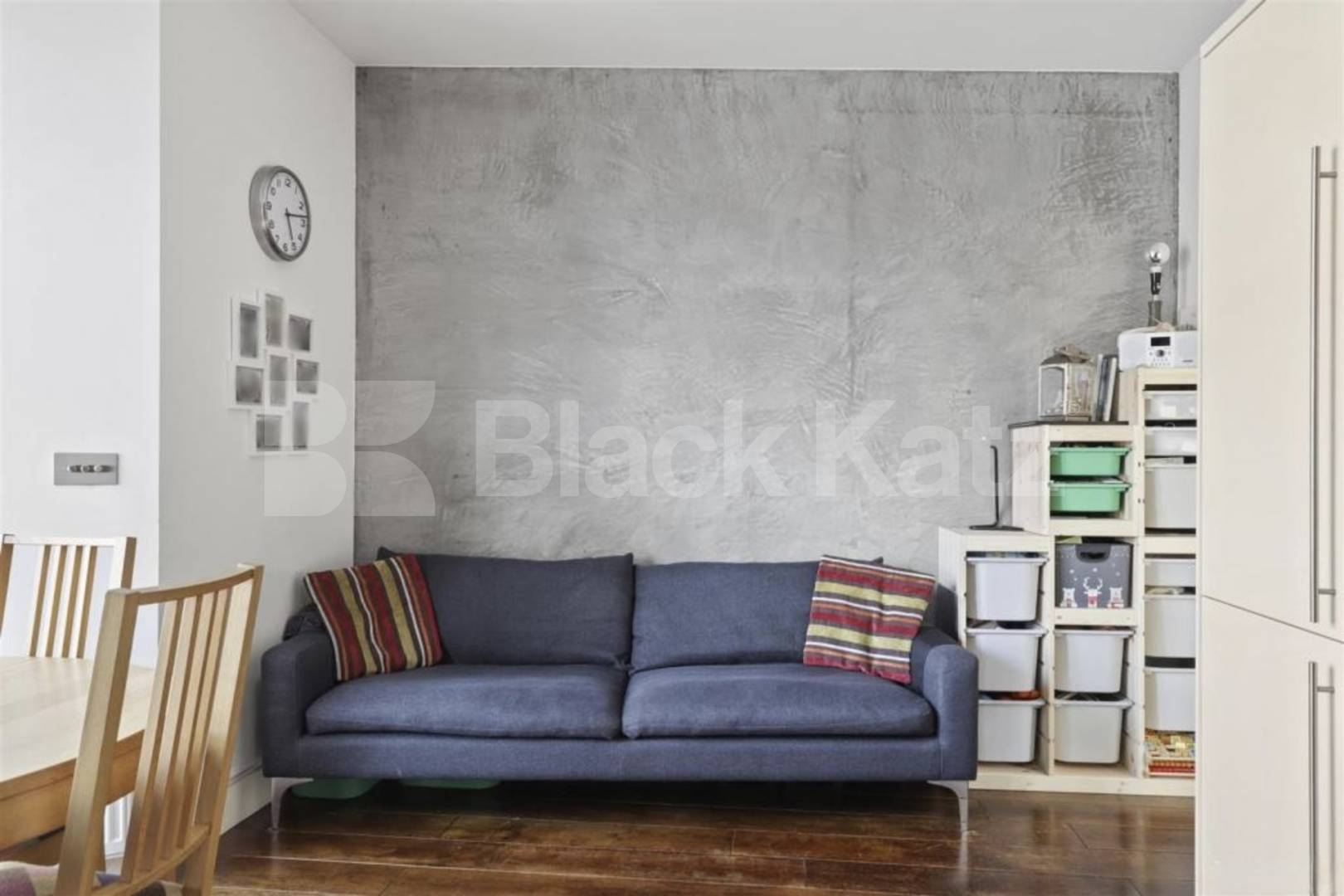 Spacious Split-Level Two Bedroom Apartment on High Road, N15 High Road, Seven Sisters