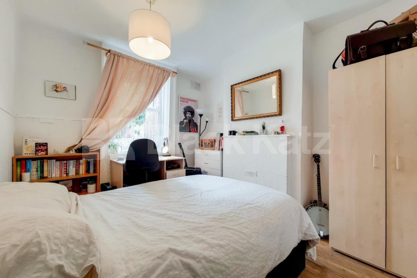 3 bedroom house close to zone 2 station with easy access to central London Mitford Road, Archway