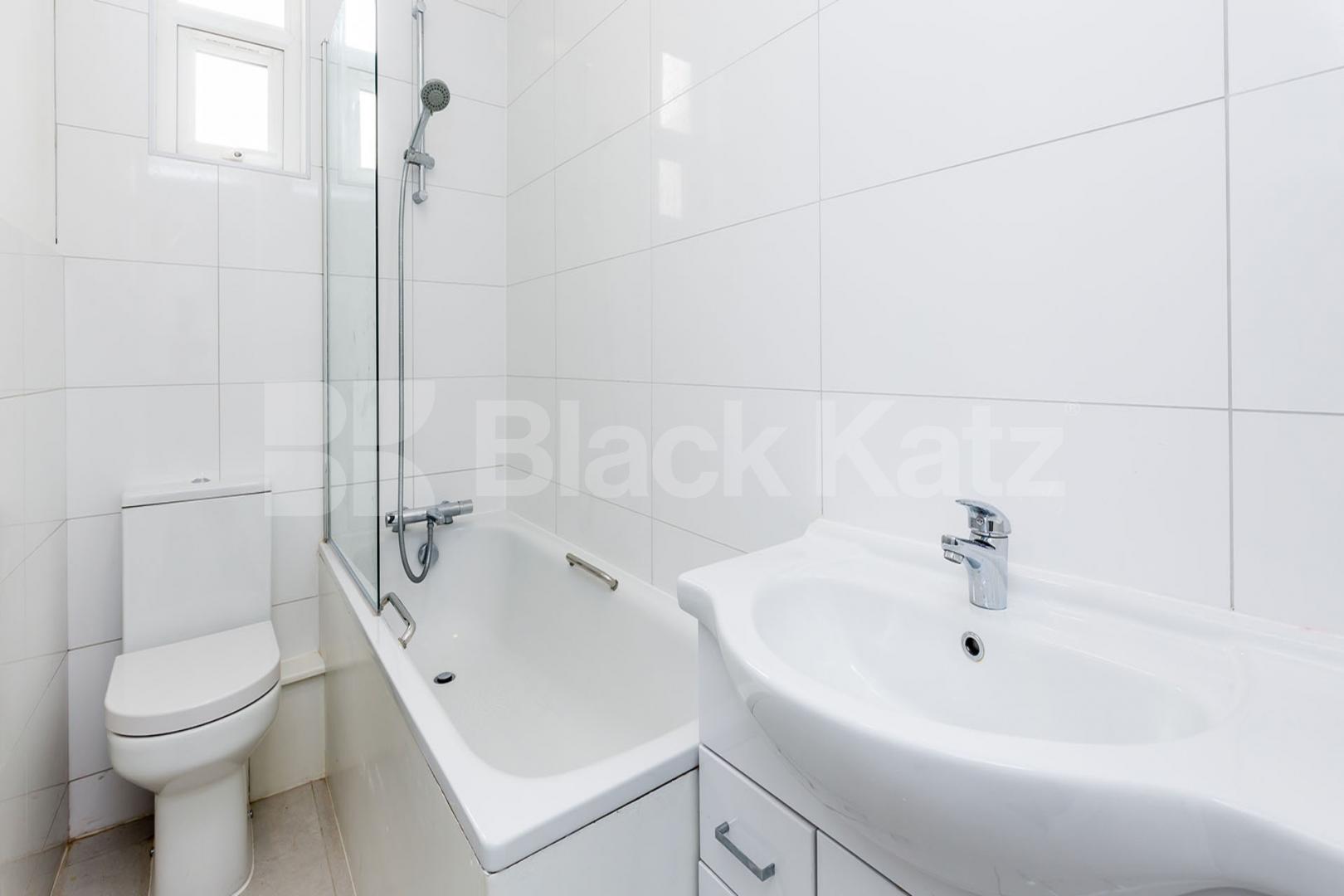 3 bedroom 1 bathroom property located in a prime area of Muswell Hill Alexandra Gardens, Muswell Hill 