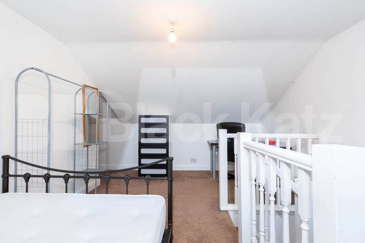 Located close to Finsbury Park Station offering fantastic transport links Digby Crescent, Finsbury Park