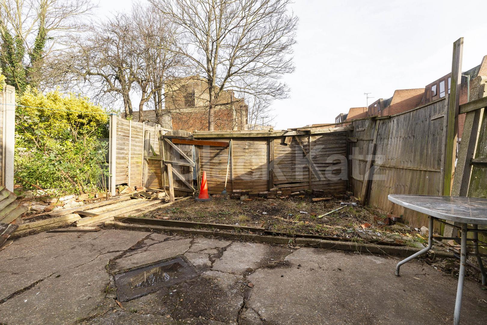 Furnished or Unfurnished / Suitable for Sharers or a Family Claremont Road, London, NW2,  London