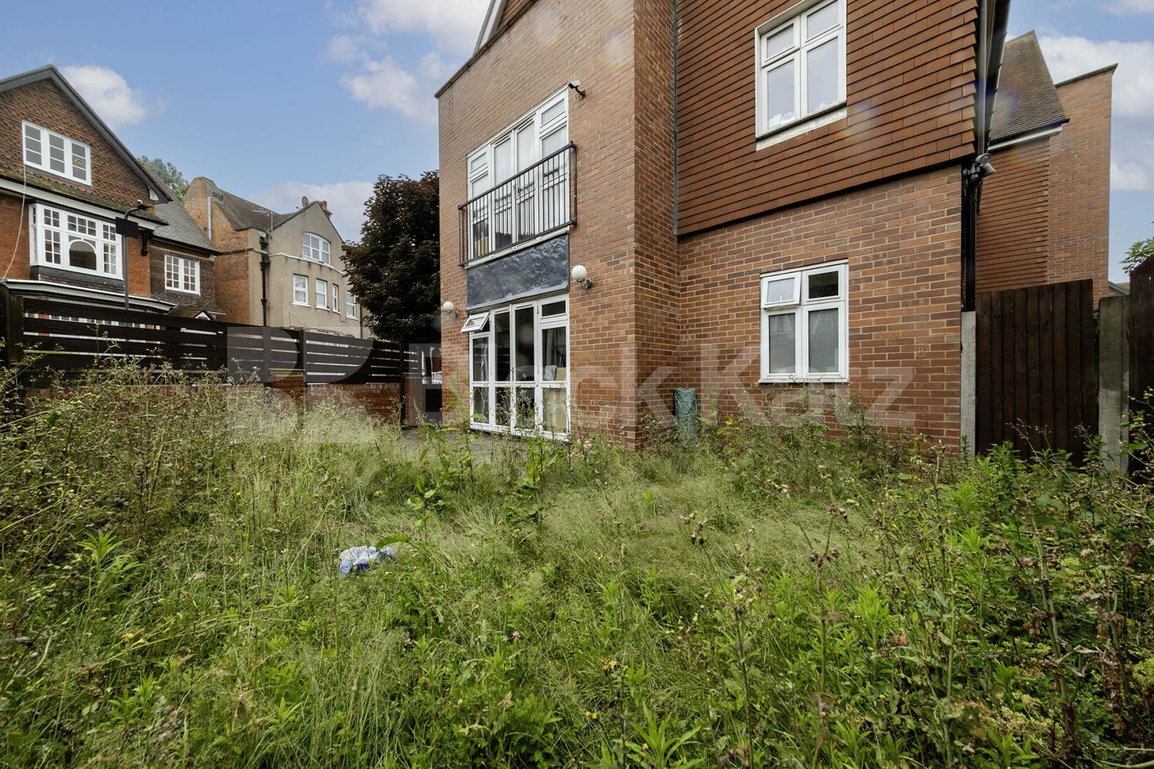 This is a great apartment in a modern newly built block a short walk from Willesden Green tube Heathfield Park, Willesden Green, NW2,  Lotus House