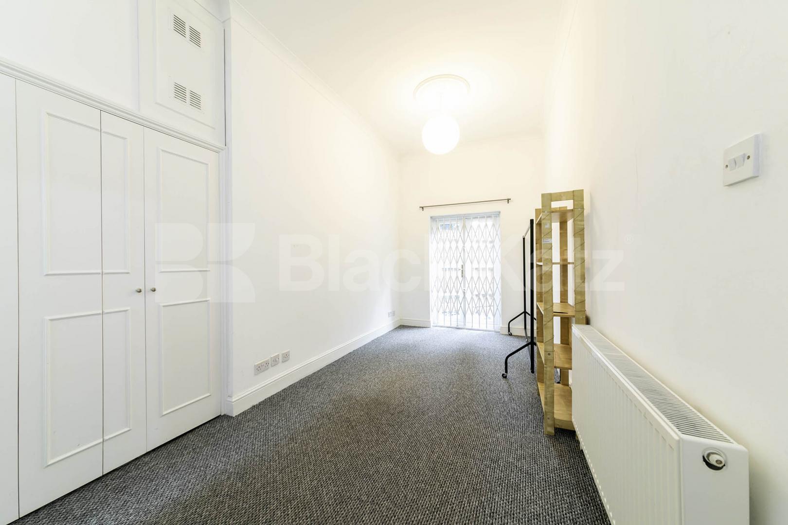 Situated in the heart of Willesden Green, NW2, this spacious four-bedroom, four-bathroom ground floor apartment offers an exceptional amount of living space and is available for immediate occupation Willesden Lane, Maygreen Court, NW2,  Maygreen Court