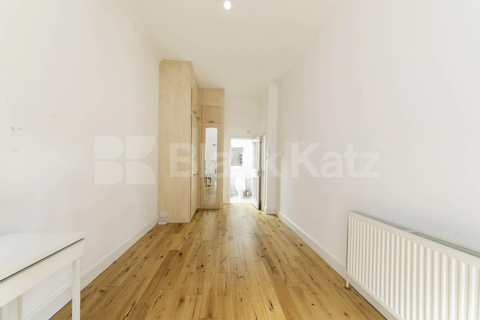 Situated in the heart of Willesden Green, NW2, this spacious four-bedroom, four-bathroom ground floor apartment offers an exceptional amount of living space and is available for immediate occupation Willesden Lane, Maygreen Court, NW2,  Maygreen Court