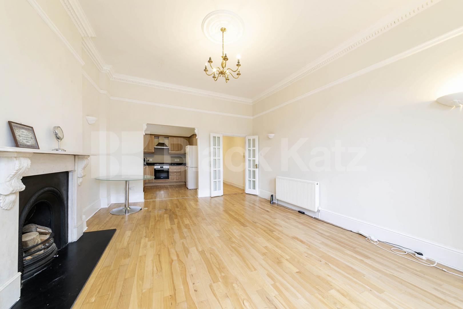 Situated in the heart of Willesden Green, NW2, this spacious four-bedroom, four-bathroom ground floor apartment offers an exceptional amount of living space and is available for immediate occupation Willesden Lane, Maygreen Court, NW2,  Maygreen Court