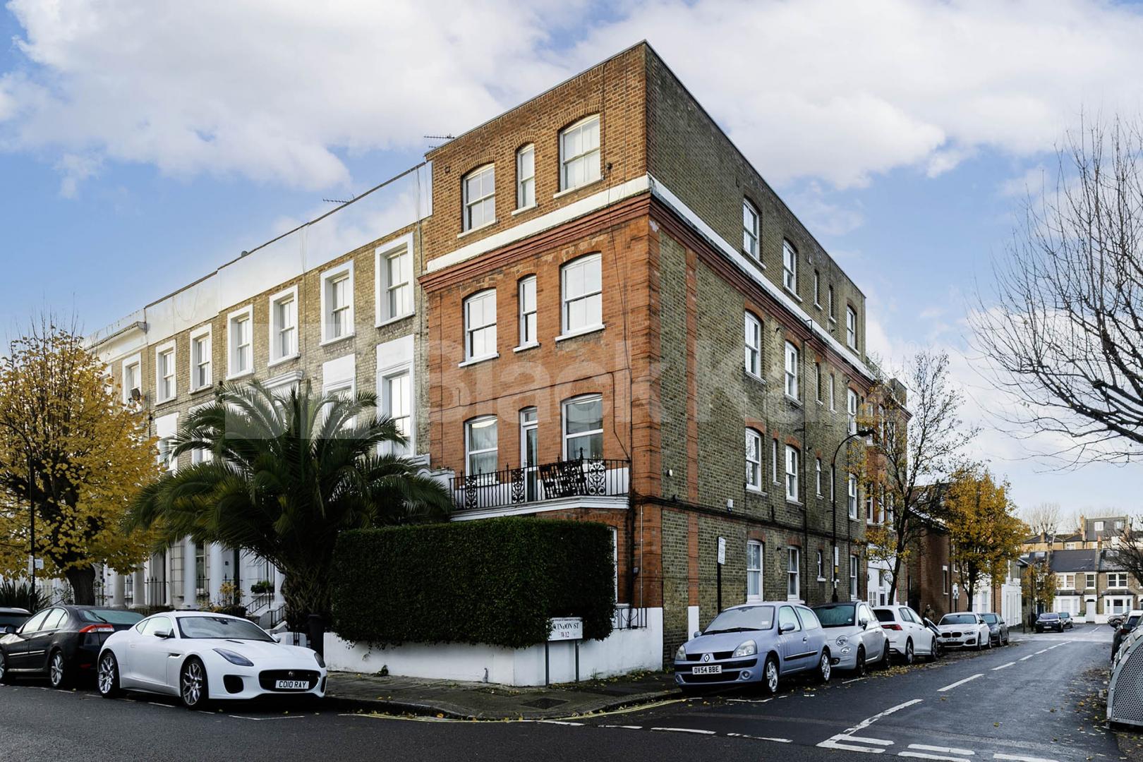 Black Katz are proud to present this spacious and beautifully two double bedroom flat, offering an ideal blend of size, location and quality Stanlake Road, Swindon House, W12,  Swindon House