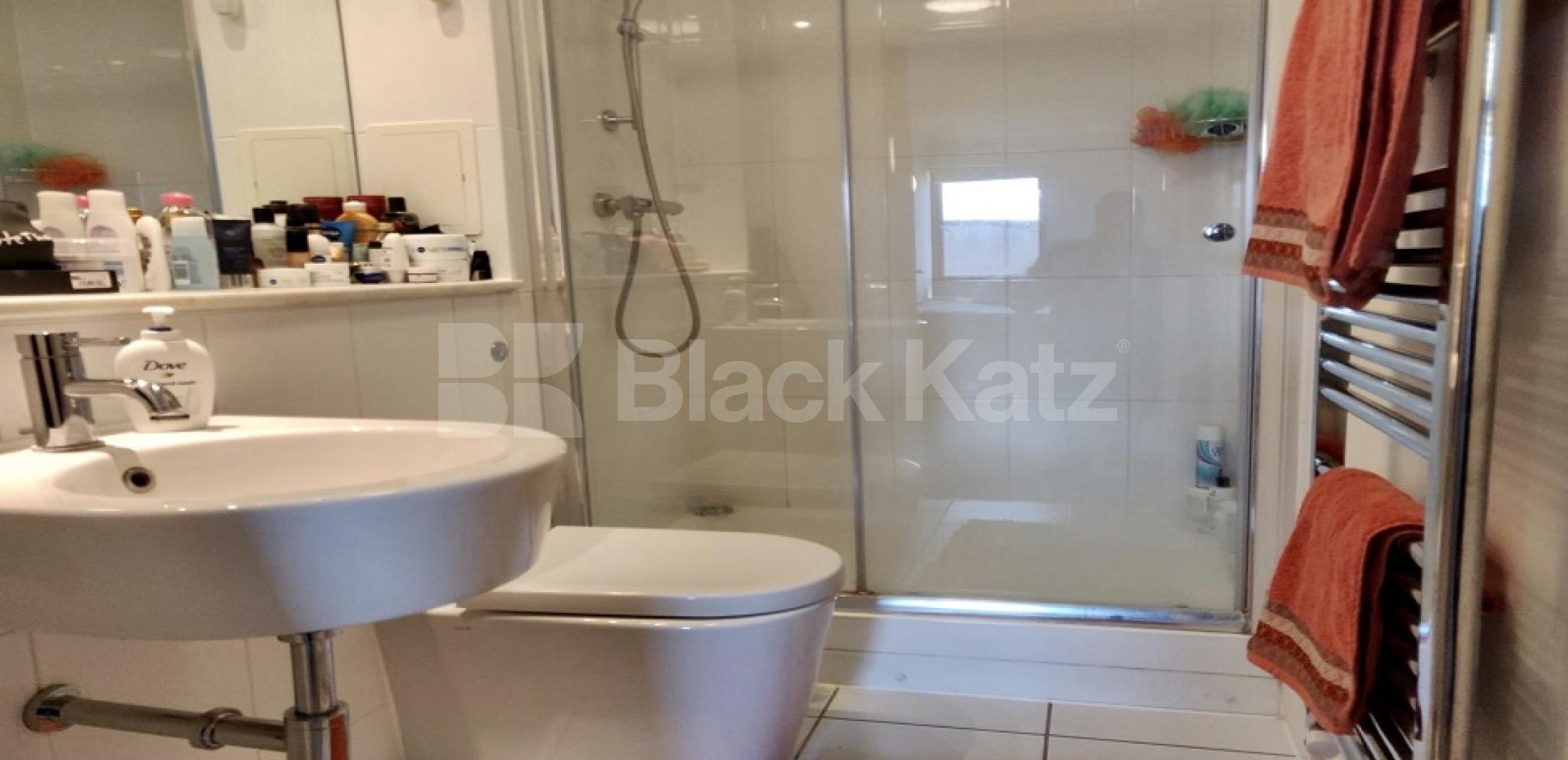 			2 Bedroom, 1 bath, 1 reception Apartment			 Jude Street, St. Luke Square 