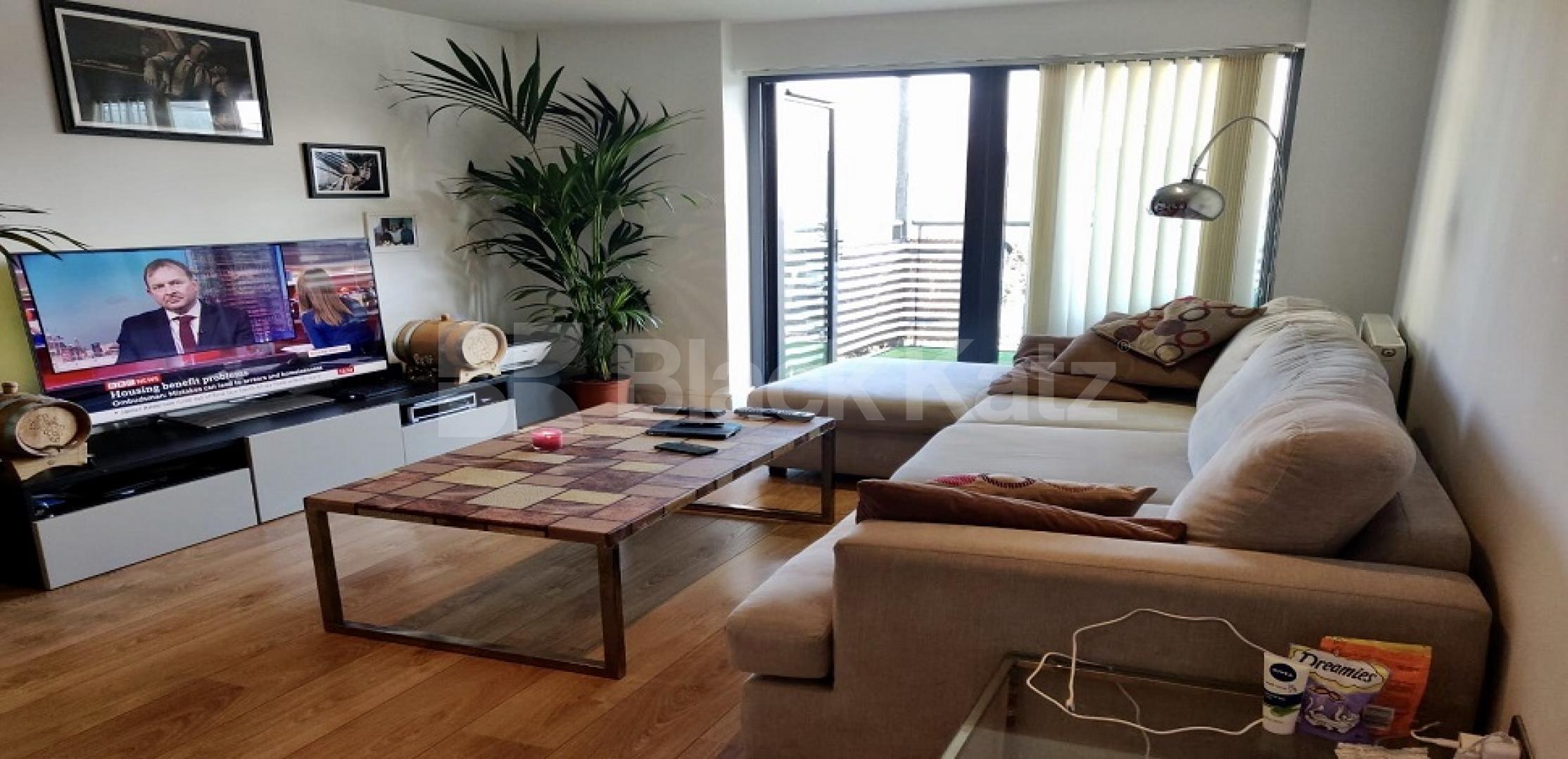 			2 Bedroom, 1 bath, 1 reception Apartment			 Jude Street, St. Luke Square 