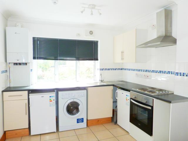 			NEW INSTRUCTION, 1 Bedroom, 1 bath, 1 reception Flat			 Kilburn Lane, QUEENS PARK