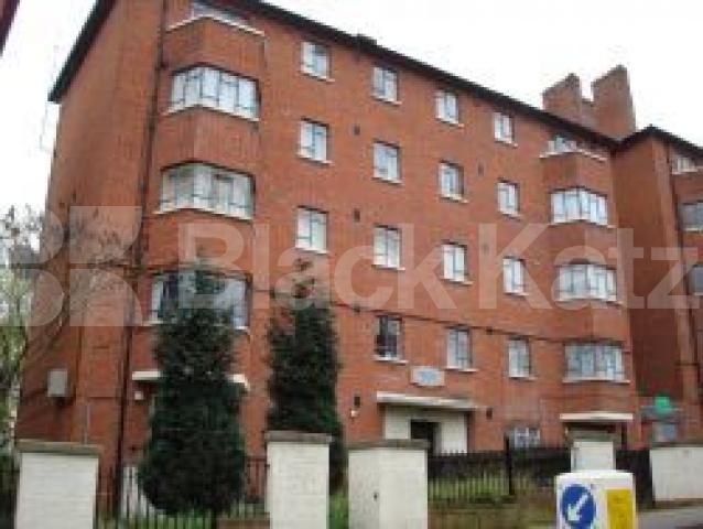 			New instruction/Good For Sharers !!, 2 Bedroom, 1 bath, 1 reception Flat			 Anson Road, TUFNELL PARK N19